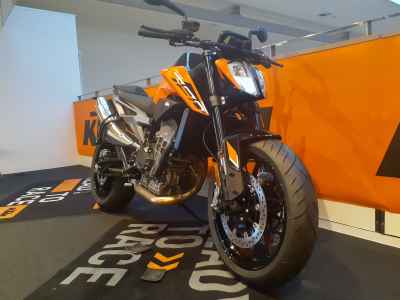 KTM 790 Duke 2023