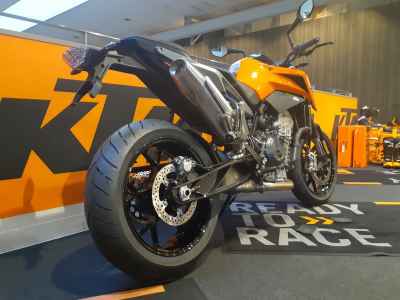 KTM 790 Duke 2023