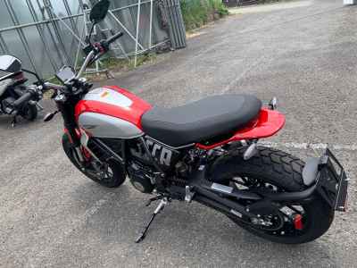 Ducati Scrambler Icon 2026
