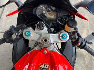 Aprilia RSV4 1000 Factory A 2013