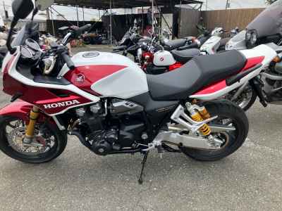 Honda CB1300 Super Boldor 2025