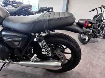 Triumph Street Twin 2023