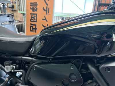 Yamaha XSR700 2024