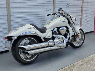 Suzuki Boulevard M109R 2015