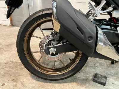 Honda CB250R