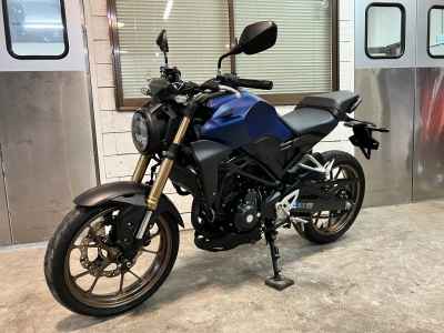 Honda CB250R