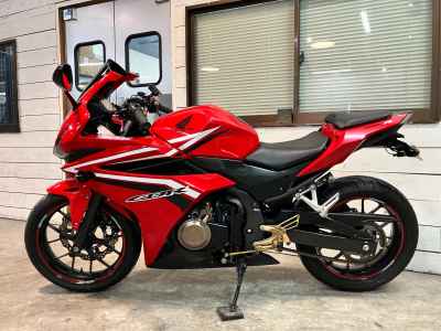 Honda CBR400R 2017