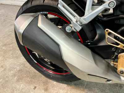 Honda CBR400R 2017