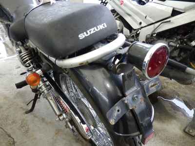 Suzuki ST250E