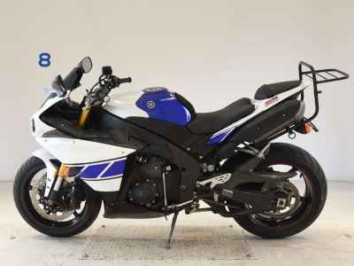 Yamaha YZF-R1 2011