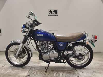 Yamaha SR400 2021
