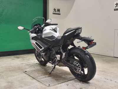Kawasaki Ninja 650 2026