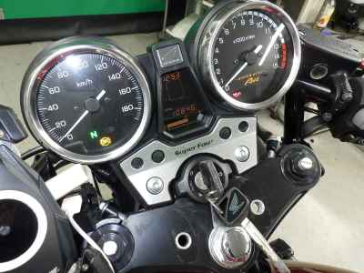 Honda CB400SF 2019