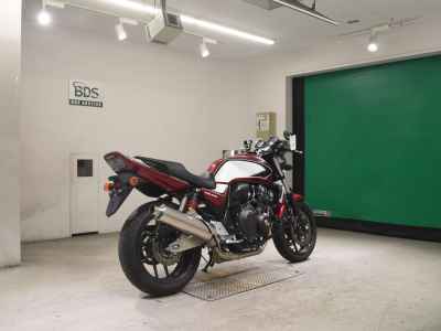 Honda CB400SF 2019