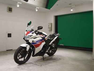 Honda CBR250R 2013