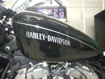 Harley-Davidson Sportster XL1200N 2012