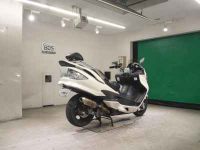 Suzuki Skywave 250M