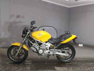 Honda VTR250