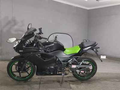 Kawasaki Ninja 250R 2012