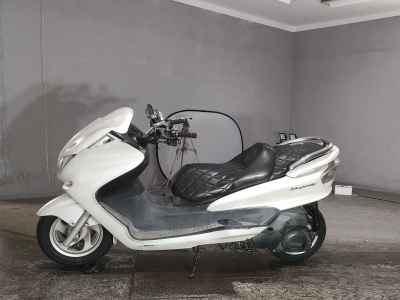 Yamaha Majesty 250