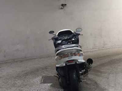 Yamaha Majesty 250