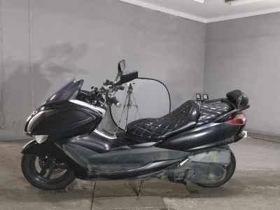 Yamaha Majesty 250