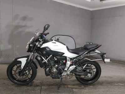 Yamaha MT-07 2015