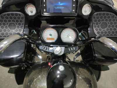 Harley-Davidson Road Glide FLTRXS1690 2015