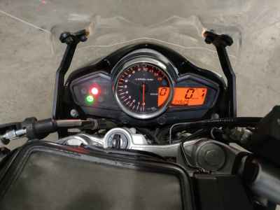 Suzuki GSR250