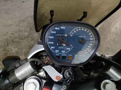 Suzuki GSX250S Katana