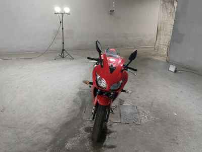 Honda CBR250R