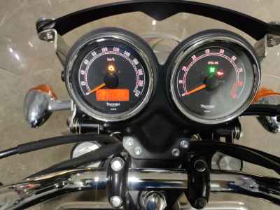 Triumph Bonneville T100 2014