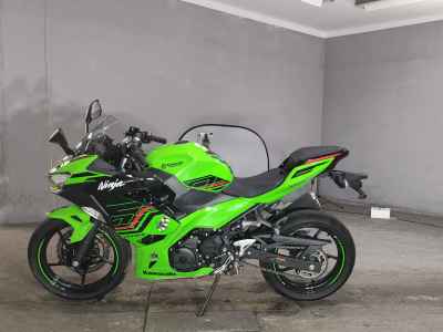 Kawasaki Ninja 400 2024