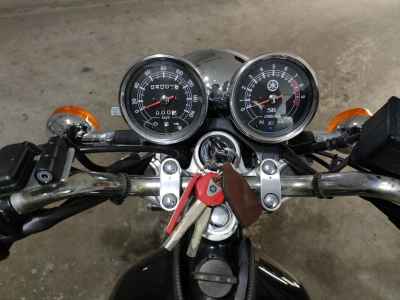 Yamaha SR400 2017
