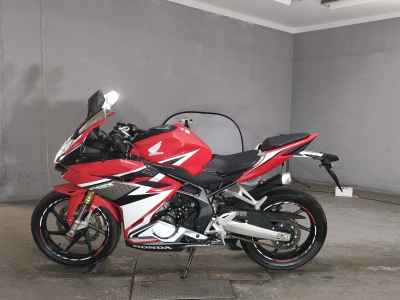 Honda CBR250RR