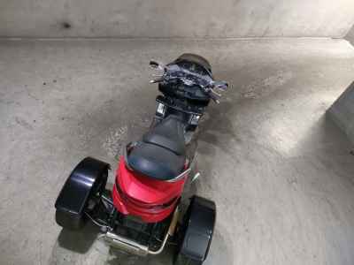 Suzuki Skywave 250S Trike