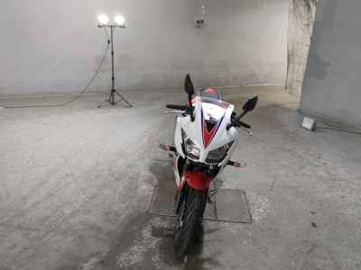 Honda CBR250R 2015