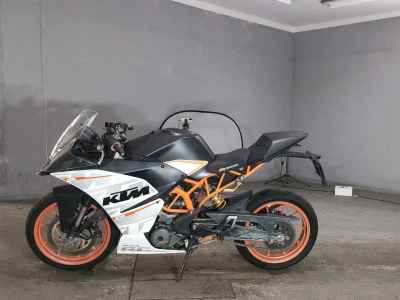 KTM RC 390 2016