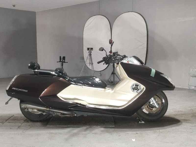 Yamaha Maxam 250