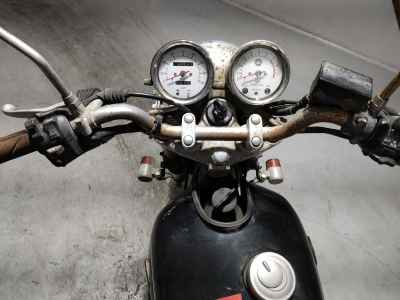 Yamaha SR400