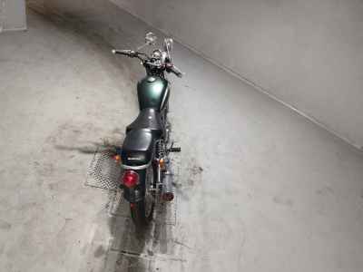 Suzuki ST250E