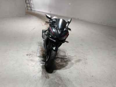 Yamaha YZF-R25