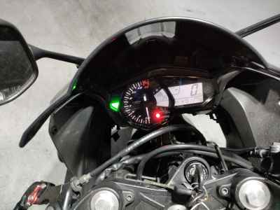 Yamaha YZF-R25