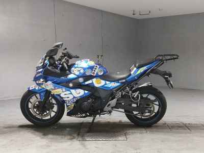 Suzuki GSX250R