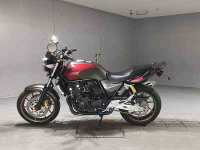 Honda CB400SFV 2016