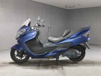 Suzuki Skywave 250S