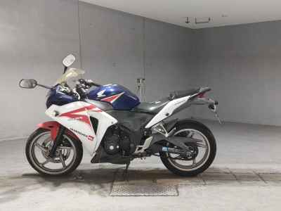 Honda CBR250R