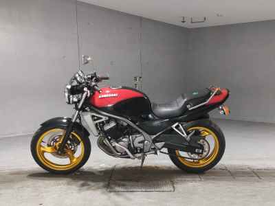 Kawasaki Balius ZR250