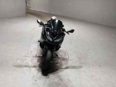 Kawasaki Ninja ZX-25R KRT Edition
