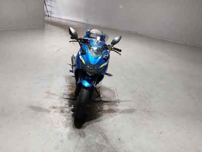 Suzuki Gixxer 250SF